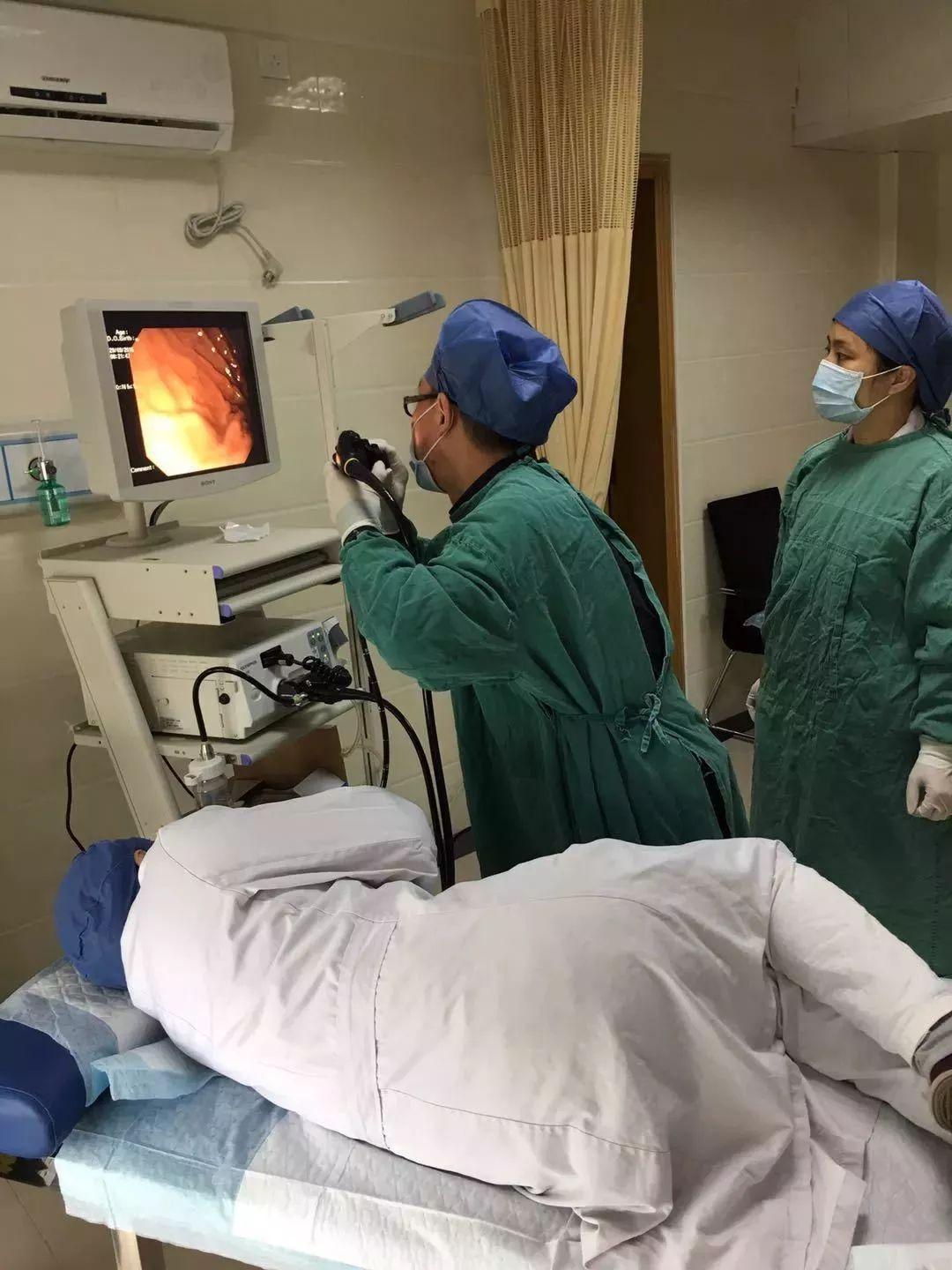 做胃镜是无痛还是做普通的好,做胃镜是做无痛的好还是普通的好