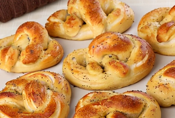 狗狗不能吃的12种食物是什么,狗狗能吃的食物有什么