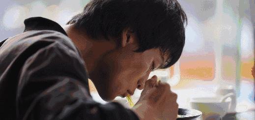 武汉美食牛肉面20块一碗,武汉好吃的老碗面