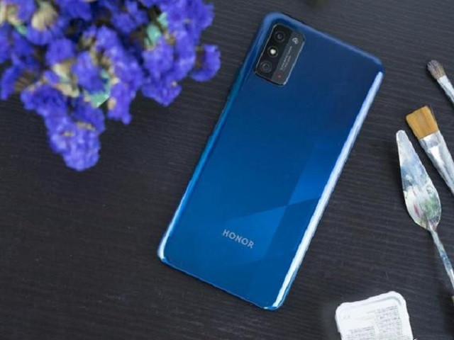 1000到2000手机性价比排行,2000左右拍照手机推荐性价比高