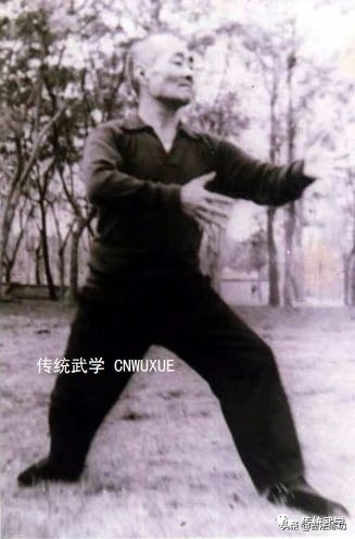 站桩音乐30分钟下载,站桩的正确姿势图解