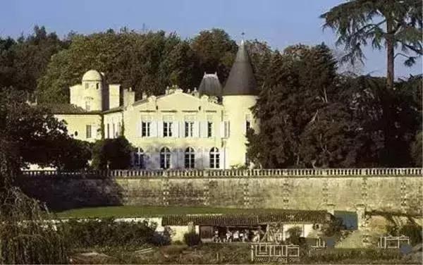 木桐玛歌拉图柏图斯康帝红酒,拉菲拉图玛歌木桐哪个性价比高