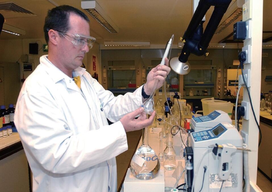 爱尔兰与英国对比,爱尔兰国家发达吗