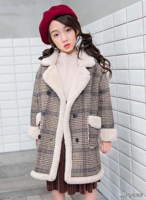 今年流行什么款式的冬季童装,韩国风童装搭配