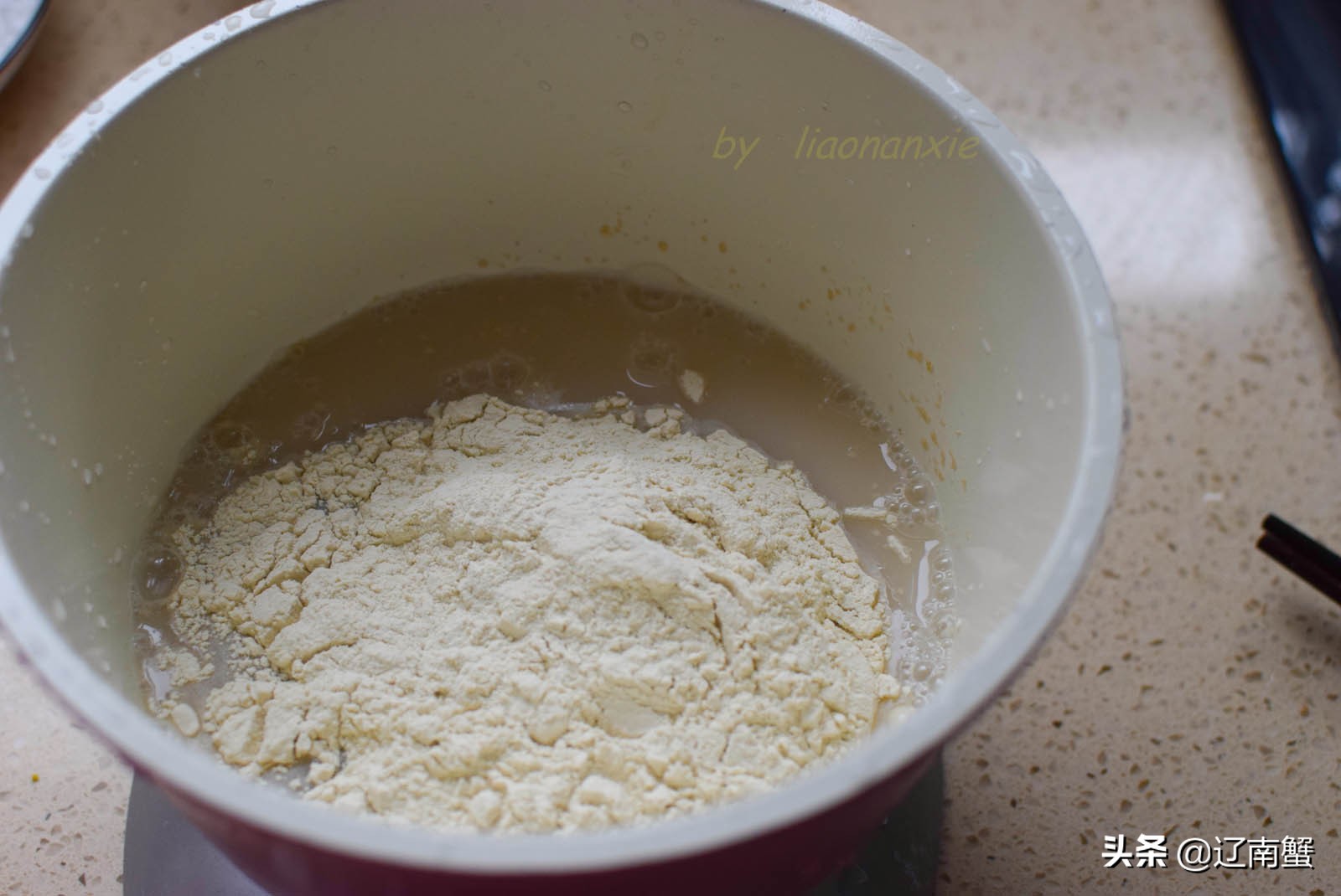 洗面筋凉皮的家常做法,如何自己做凉皮面筋的方法