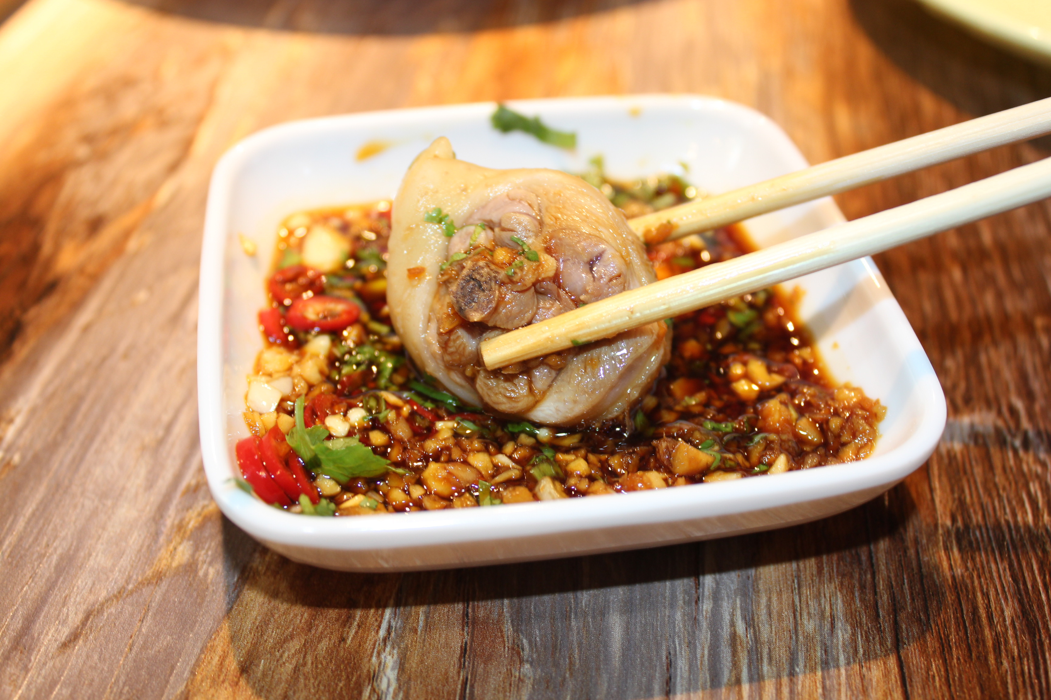 跟着我的步伐带着你走遍珠三角,跟着我的脚步去旅行歌曲