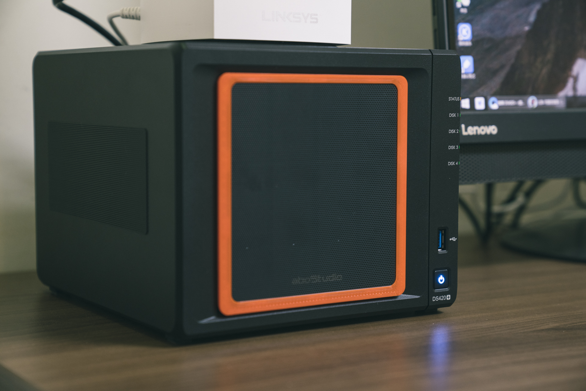 群晖4盘位nas哪个型号值得买,群晖ds220+和ds420+的区别