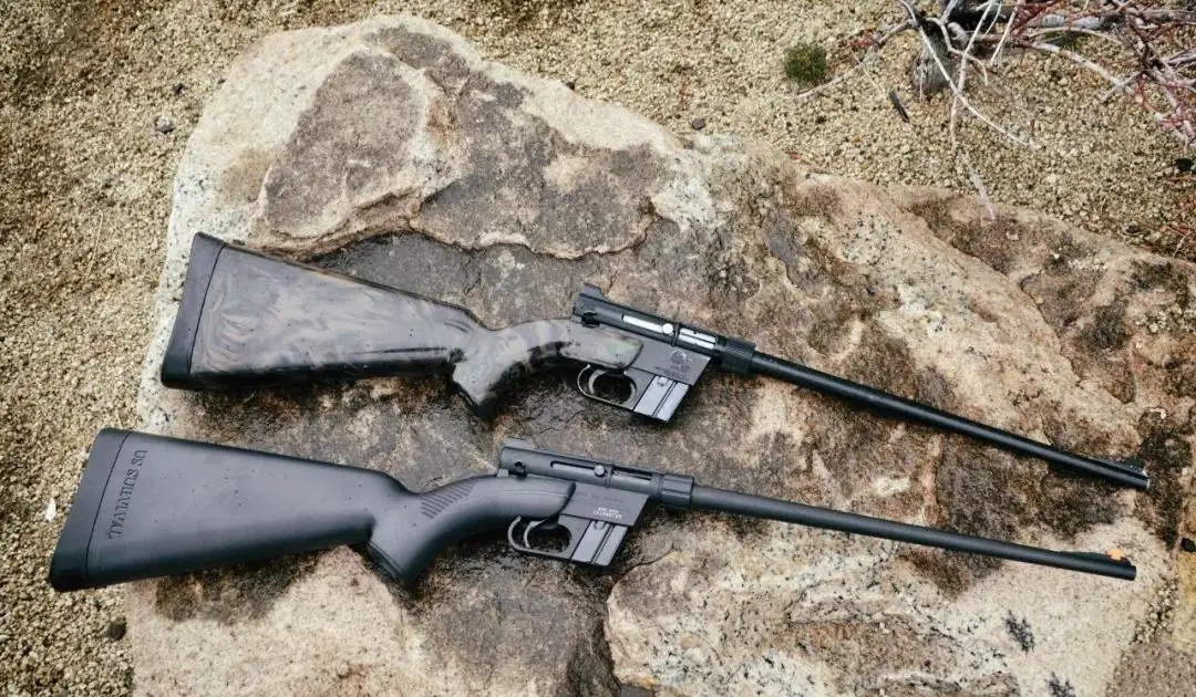 一个枪托能容纳整支步枪还能落水不沉和其相比小獾都弱爆了