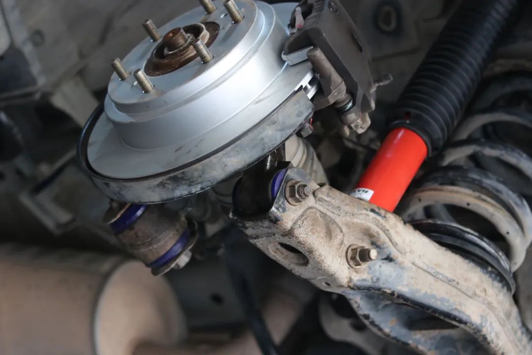 老车修复：翻新一辆破旧不堪的帕杰罗V93，还想再战十年工地