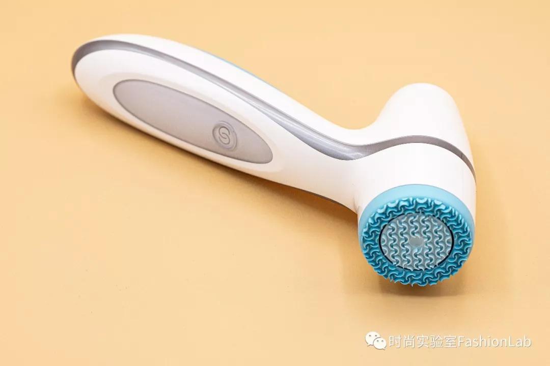 不要盲目买美容仪,买了美容仪你们都后悔吗