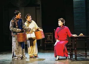 论张爱玲小说金锁记的悲剧意识,张爱玲金锁记中曹七巧的悲剧