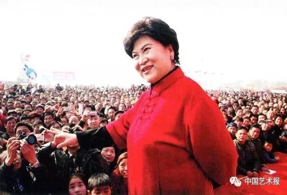 中国文艺刘兰芳完整版,庆祝中国文联70周年