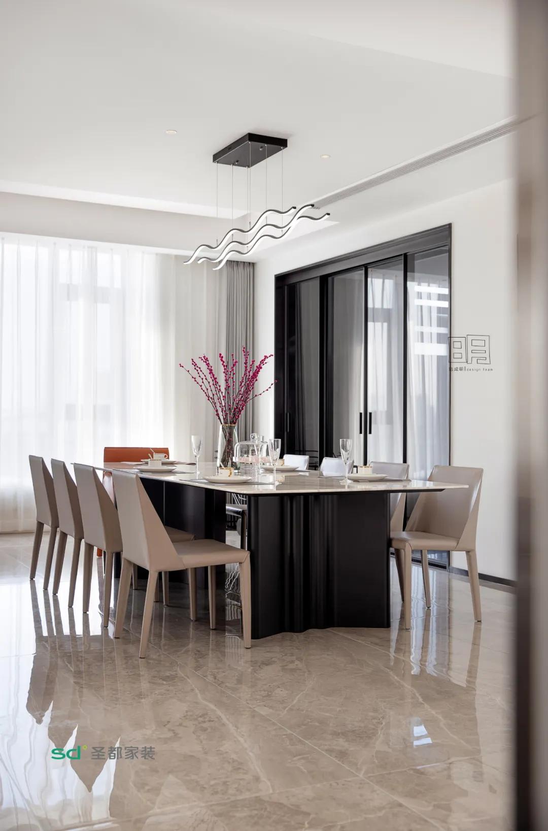 白茶依山傍水,白茶阳光房