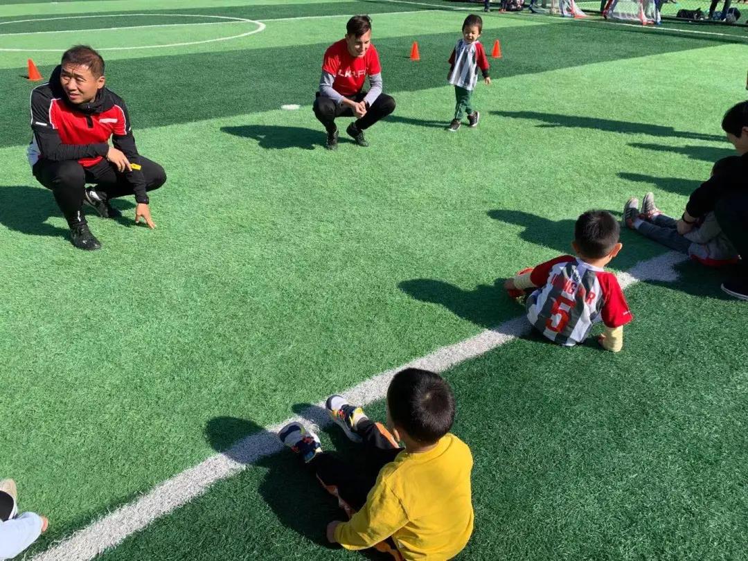 LKchat|明星球小星球球：在足球课程中收获成长