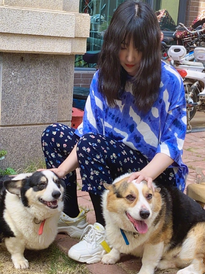 39岁柳岩终于换发型,39岁的柳岩减龄秘籍在这里