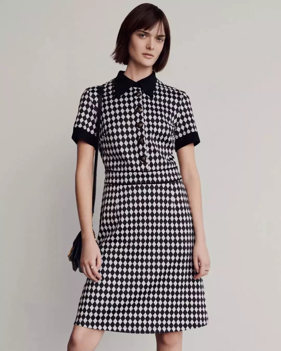 雅莹旗下四个品牌,与雅莹齐名的品牌