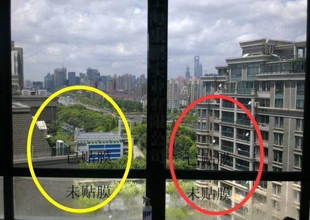 头次见邻居家不再挂窗帘了，竟然贴层窗户膜，看完我也回家学