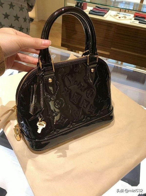 奢侈品包包必买经典款lv,世界名牌包包lv图片及价格