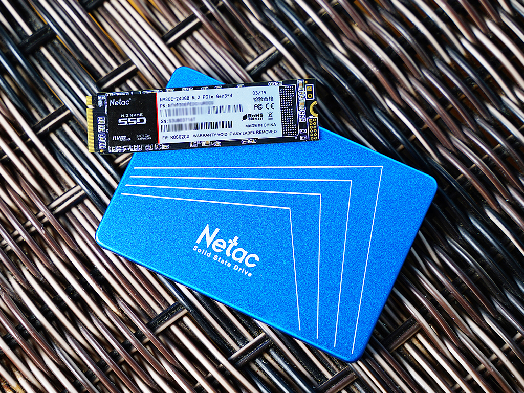 非固态硬盘玩游戏,不玩游戏240g固态硬盘够用吗