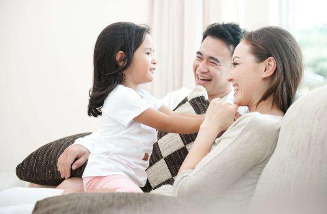 当孩子乖巧懂事时，爸妈却引以为傲？家长们要谨防“不安全依恋”