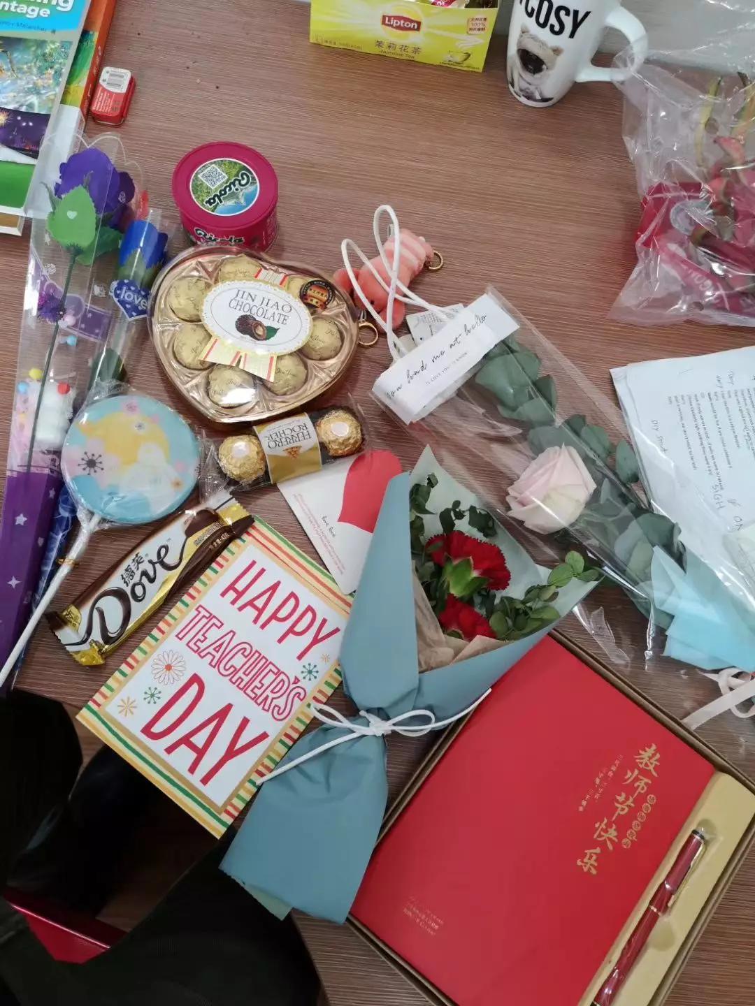 上海申花球迷哭了视频回放,申花1比9赛后虹口体育场采访