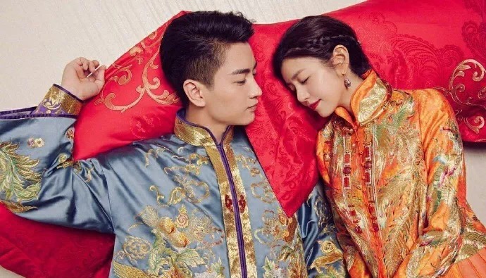 最适合穿中式嫁衣,新款秀禾服新娘礼服中式嫁衣