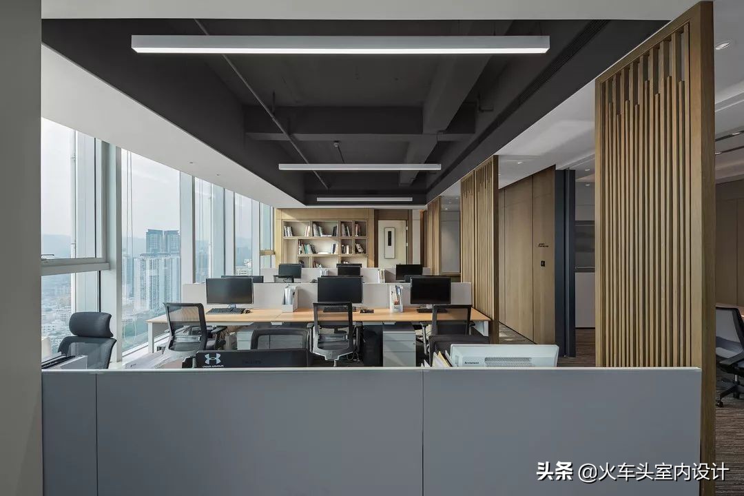 别人家的办公室设计欣赏,设计公司极简风格办公室