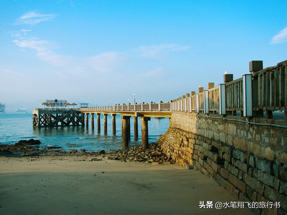 厦门有这样一个地方｜小和尚的邻居是大学生，古朴与摩登并存