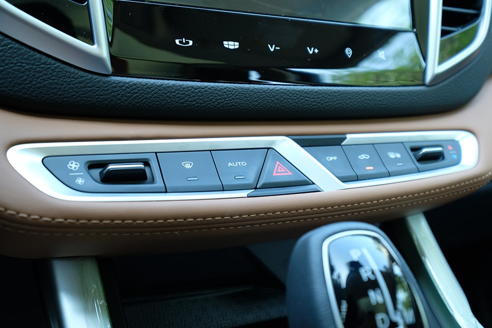 人生的第一台汽车？试驾吉利远景家族