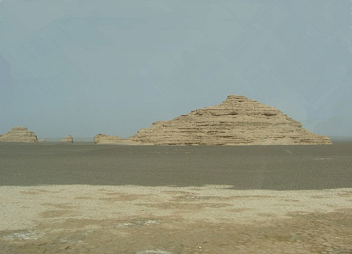 敦煌雅丹魔鬼城景观,大西北七彩丹霞地貌风景绝美震撼