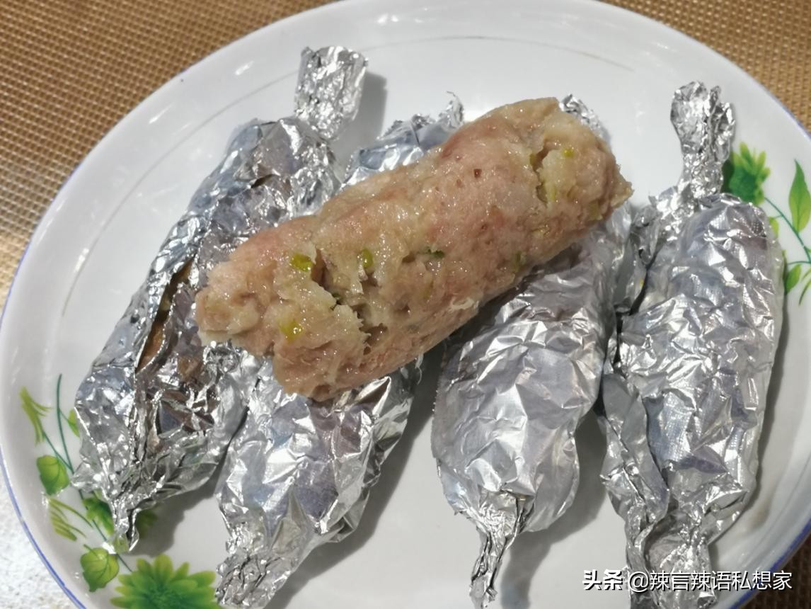 不用锡纸和肠衣自己在家做火腿肠,在家怎么自制火腿肠没有肠衣