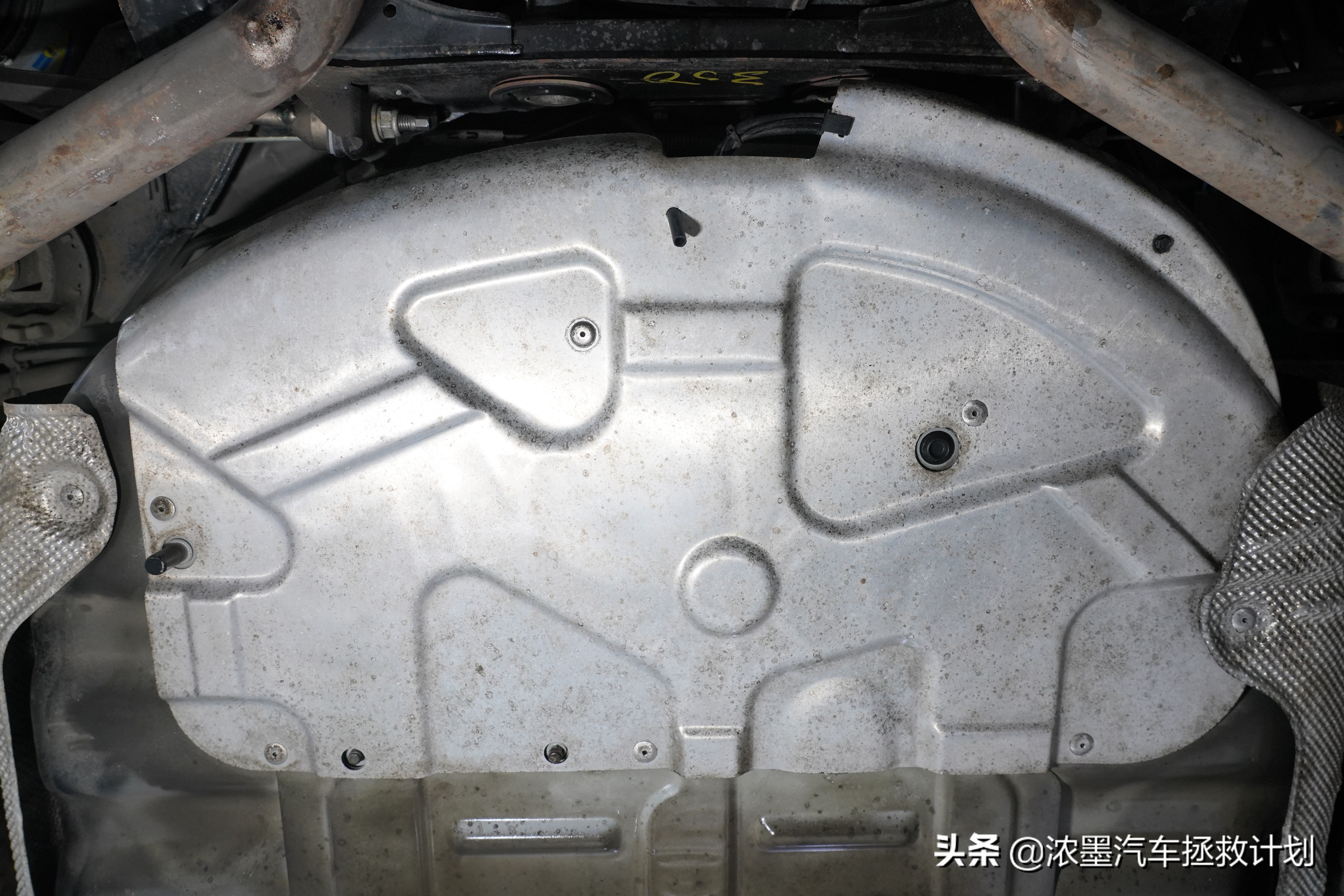 专业维修整备老款捷豹xj系列,老款捷豹xj整备视频