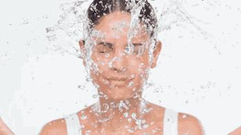 痘痘反反复复教你一招祛痘不再难,为了祛痘曾经你试过哪些方法