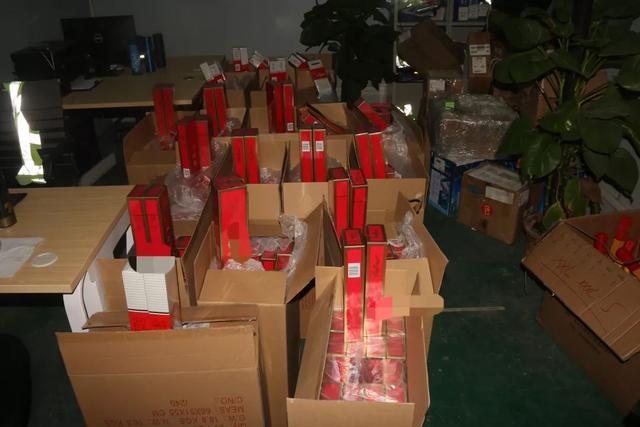 4种香烟建议大家尽量少抽,这几种香烟已被列入禁抽名单