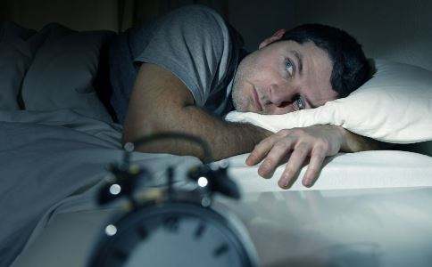 降尿酸的5个小窍门简单实用,简单实用的降尿酸小妙方