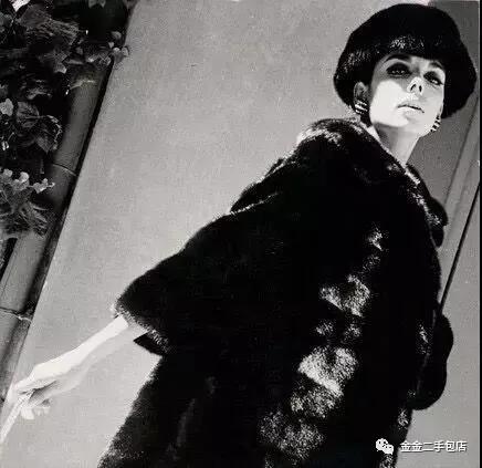 fendi真皮蜡,fendi皮草专柜价格