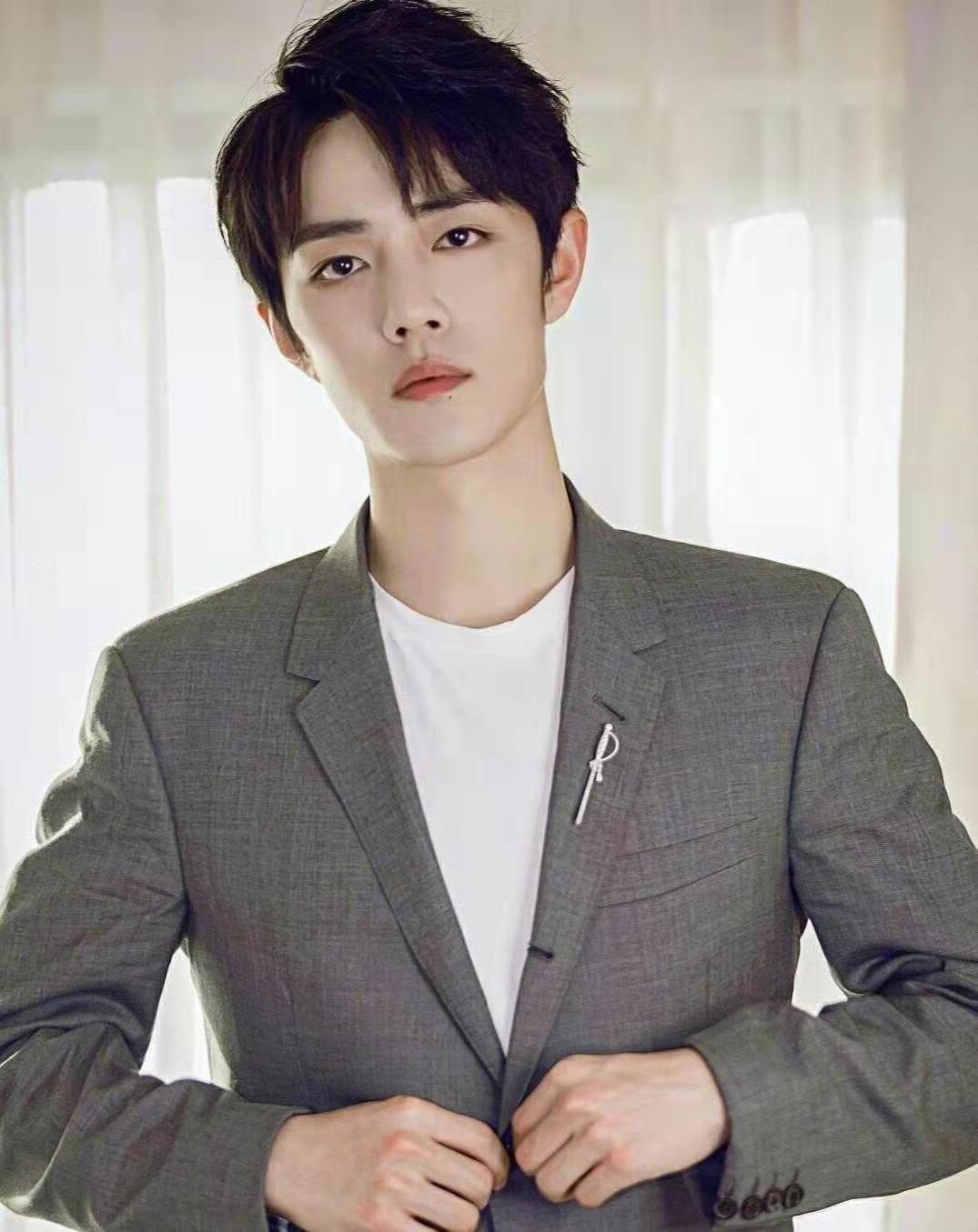 朱正廷西装大片,朱正廷蝴蝶西装