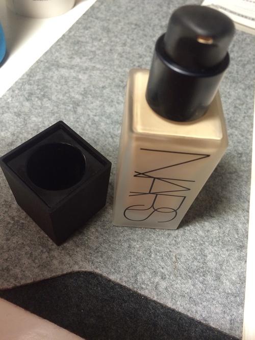 粉底液测评遮瑕神器粉底液种草,被美妆博主种草的粉底液