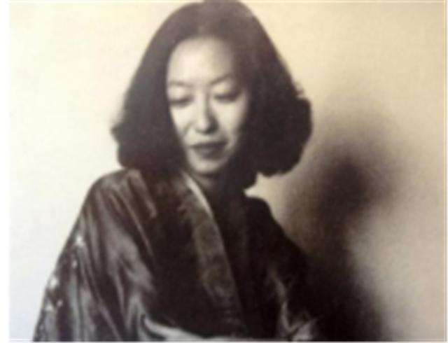 才女张爱玲一生中的三次婚恋,张爱玲一生婚姻坎坷视频