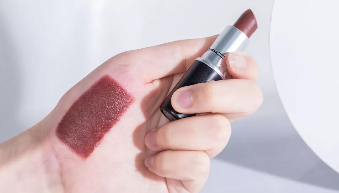 2019年流行的口红,女人秋冬必买的口红2019