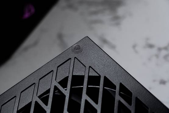 rogstrix雷鹰850g测评,rogstrix雷鹰550w