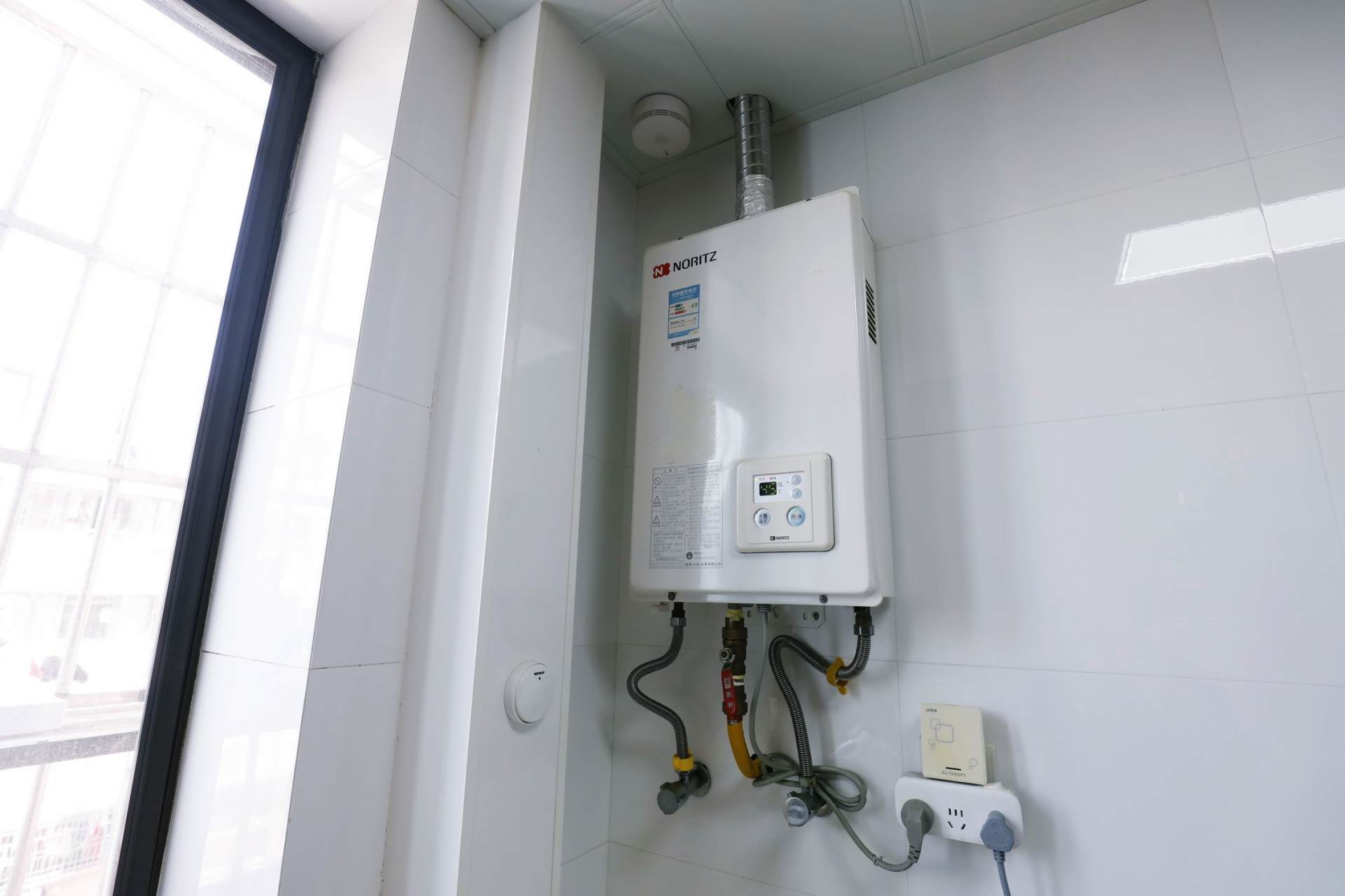 佳尼特零冷水燃气热水器怎么样,佳尼特燃气热水器怎么做到零冷水