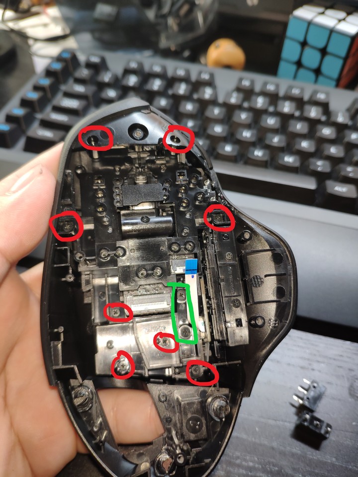 罗技g304鼠标如何拆卸侧键,罗技g604鼠标后盖怎么打开