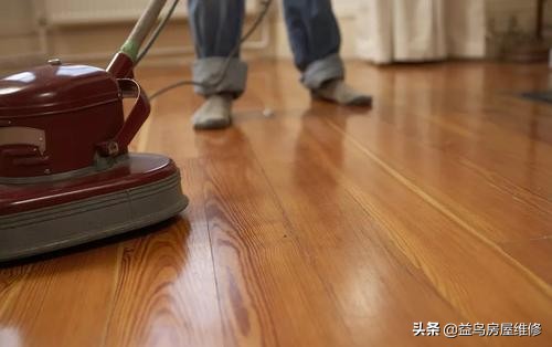 木地板踩上去总是有鞋印,木地板鞋印为什么拖不干净