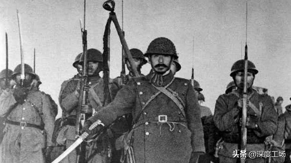 日本为侵略我国有多疯狂？百万日本*女妓**下南洋：*身卖**给日军买*器武**