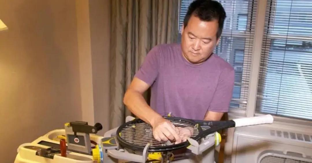 球拍穿线时如何避免扭线,球拍穿线是什么意思