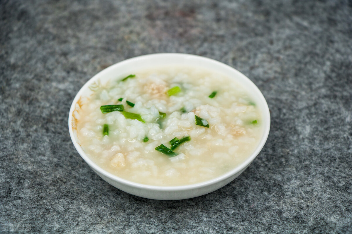 哺乳期产妇气血虚可喝中药调理吗,产妇气血不够导致奶水少怎么办