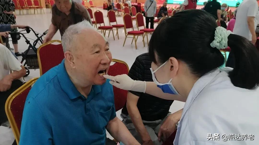 医养结合养老机构的服务举措,我市首家医养康护一体化养老社区