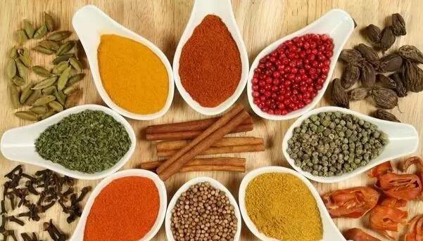 做菜的时候调料放多了,做菜酱油放多了怎么补救