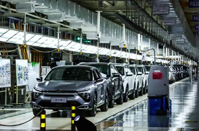 雪铁龙凡尔赛c5x品牌直营中心,凡尔赛c5x天窗用的品牌什么玻璃